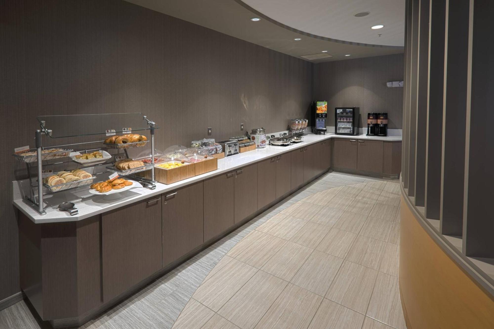Hotel Springhill By Marriott Latham-colonie 3*
